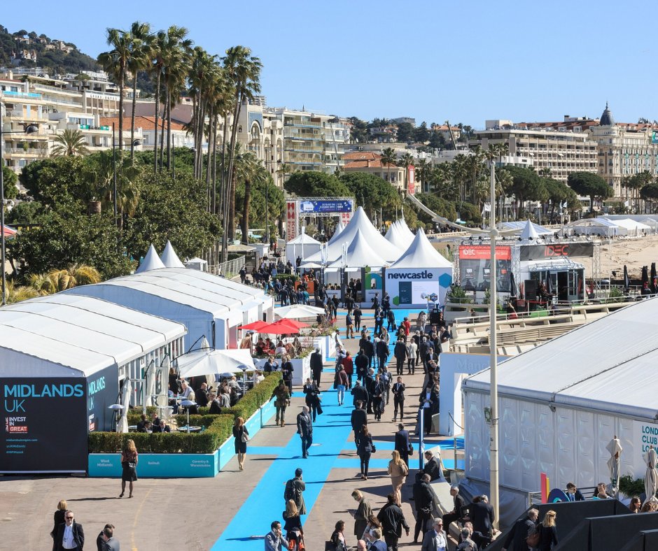 🗳️ Vous avez jusqu’à demain, 23h59 pour voter !
En compétition avec Londres, Barcelone, Singapour, Dubaï, Rio de Janeiro et Sydney…
🏆 Faites gagner #Cannes, meilleure destination Festivals et Événements du monde !
✨ Élue meilleure destination au monde depuis 2022, Cannes