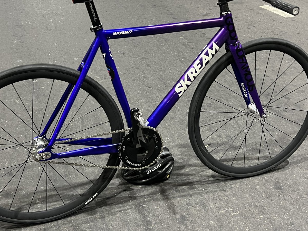 pemudamasukneraka tweet media