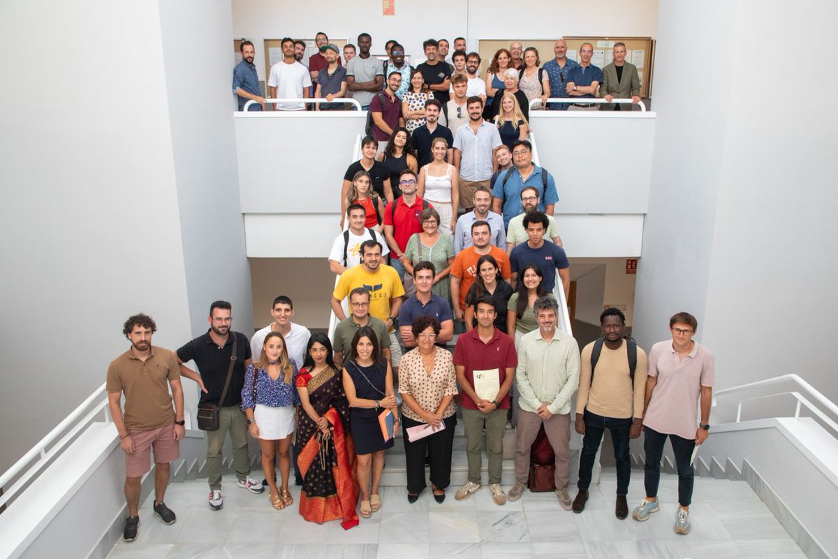Our Department in Alicante (dfae.ua.es/en/) is hiring a Macroeconomist at the AP level (all fields welcome, theory and/or applied). Active and collegial research environment, rich seminar series, strong Master’s and PhD programs. More info: dfae.ua.es/en/