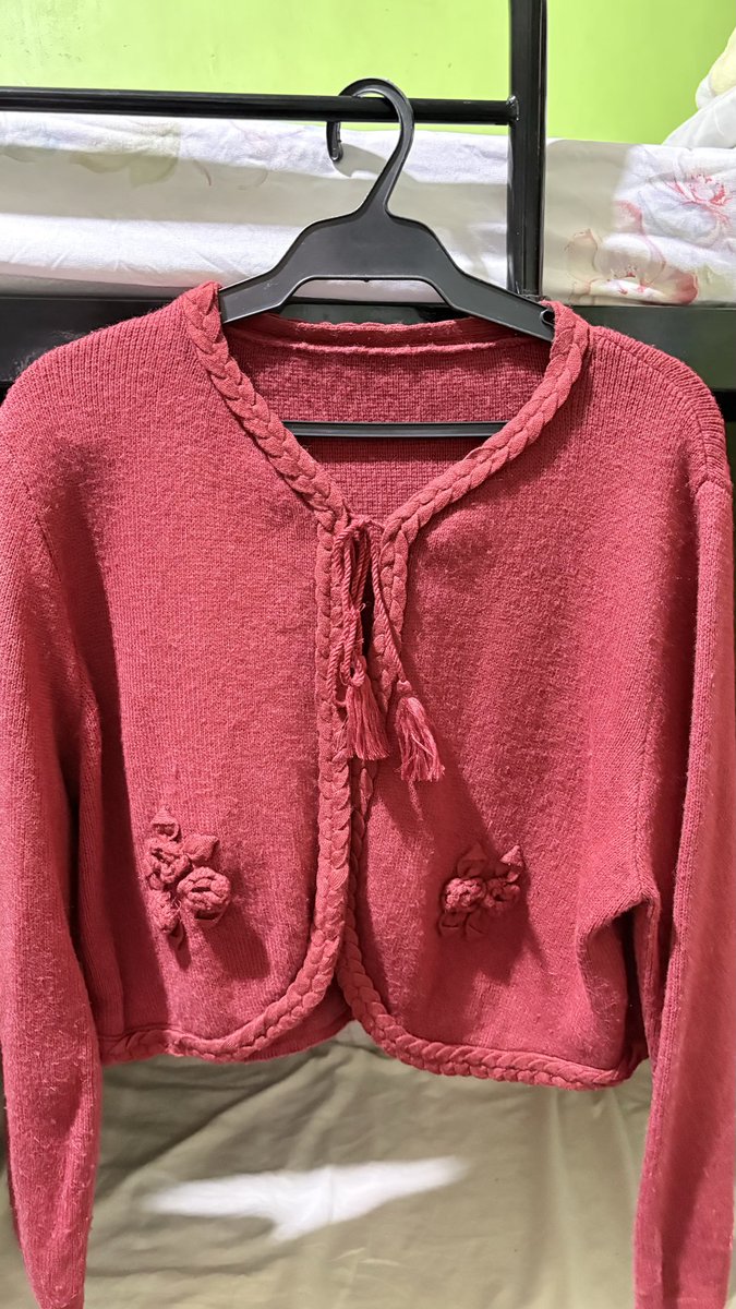 enhypen7over's tweet photo. WTS LFB PH

CARDIGANS (from ukay)
Price range: ₱99-250 (see alt for each price)
Sizes: Small to Med
Loc: Lucena City, Quezon
MOP: Gcash 
MOD: J&amp;T

rfs: decluttering, never pa nasuot

DM! 

# wts lfb clothes ukay cardigan thrifted ph https://t.co/38g0tuUqUa