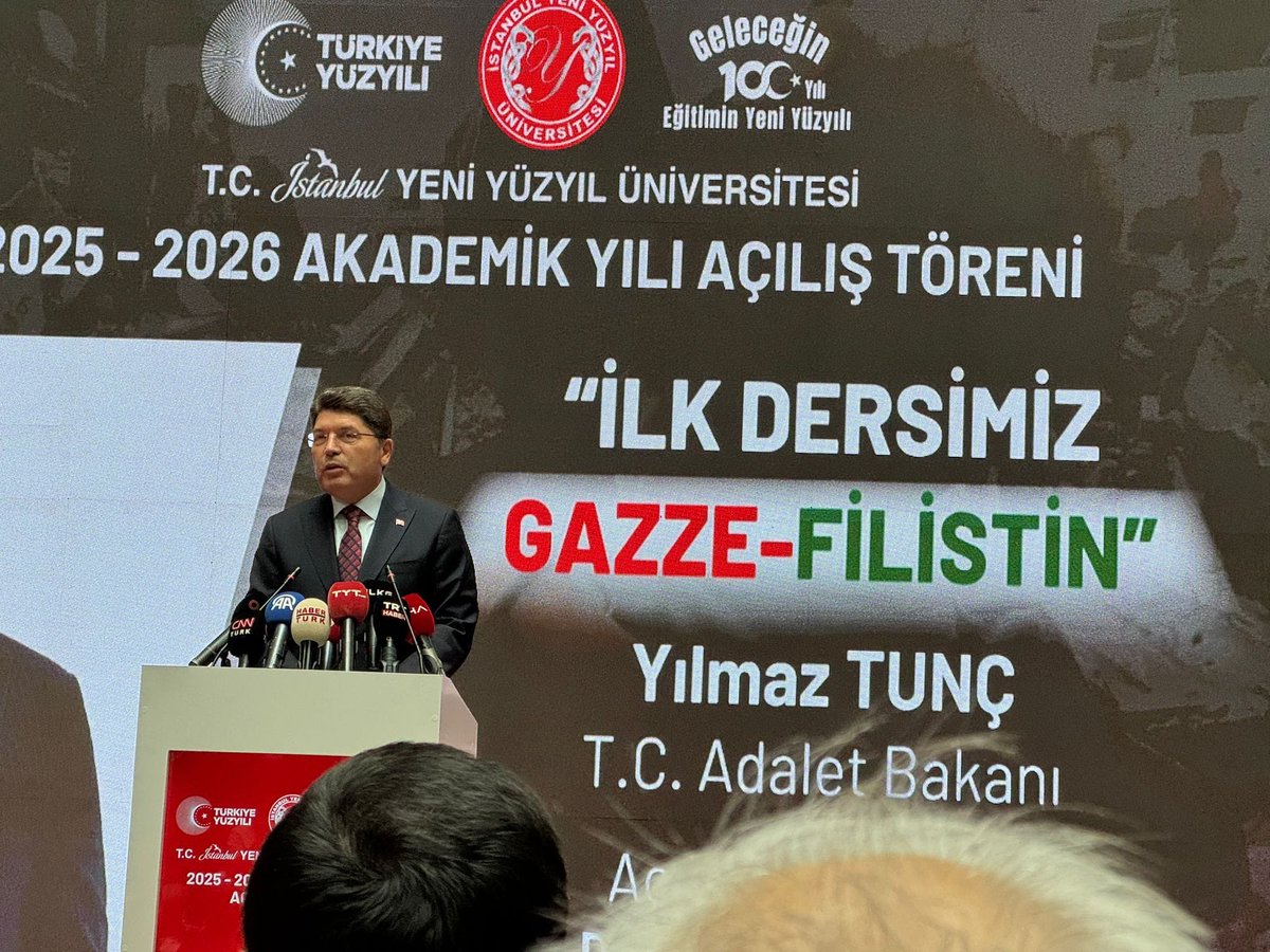 İstanbul Yeni Yüzyıl üniversitesi 2025-2026 öğretim yılı açılışına bizleri davet eden Rektörümüz Sayın Yaşar Hacısalihoğlu’na teşekkür ederiz.<a href="/Ykslylmz34/">Yüksel yılmaz</a> <a href="/yilmaztunc/">Yılmaz TUNÇ</a> <a href="/yhacisalihoglu/">Yaşar Hacısalihoğlu</a> <a href="/YeniYuzyilEduTR/">Yeni Yüzyıl Üniversitesi</a>