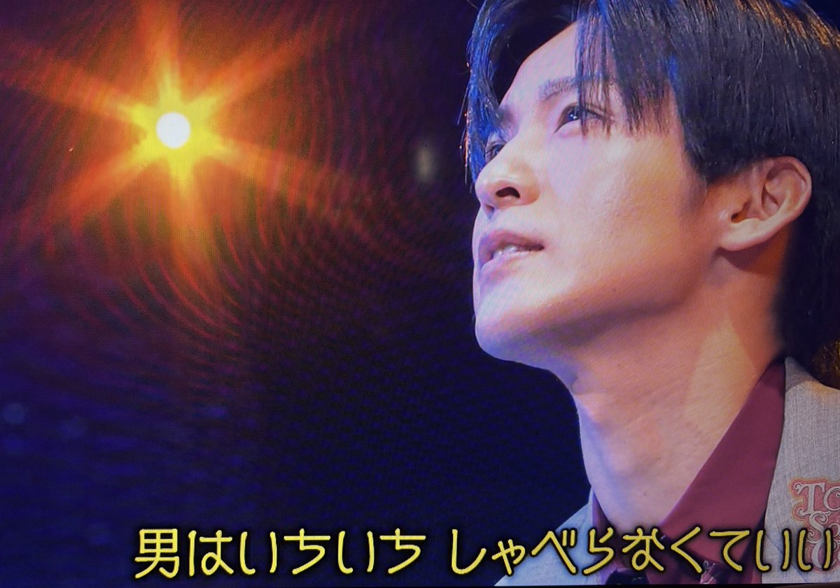 F7NxXPqtwScx8R6's tweet image. #それスノ
#目黒蓮
#TSC
バブリー感をだしたスーツで
バー🍷デート
凄い肩だけど😆蓮くんなら何着てもカッコいい✨✨✨