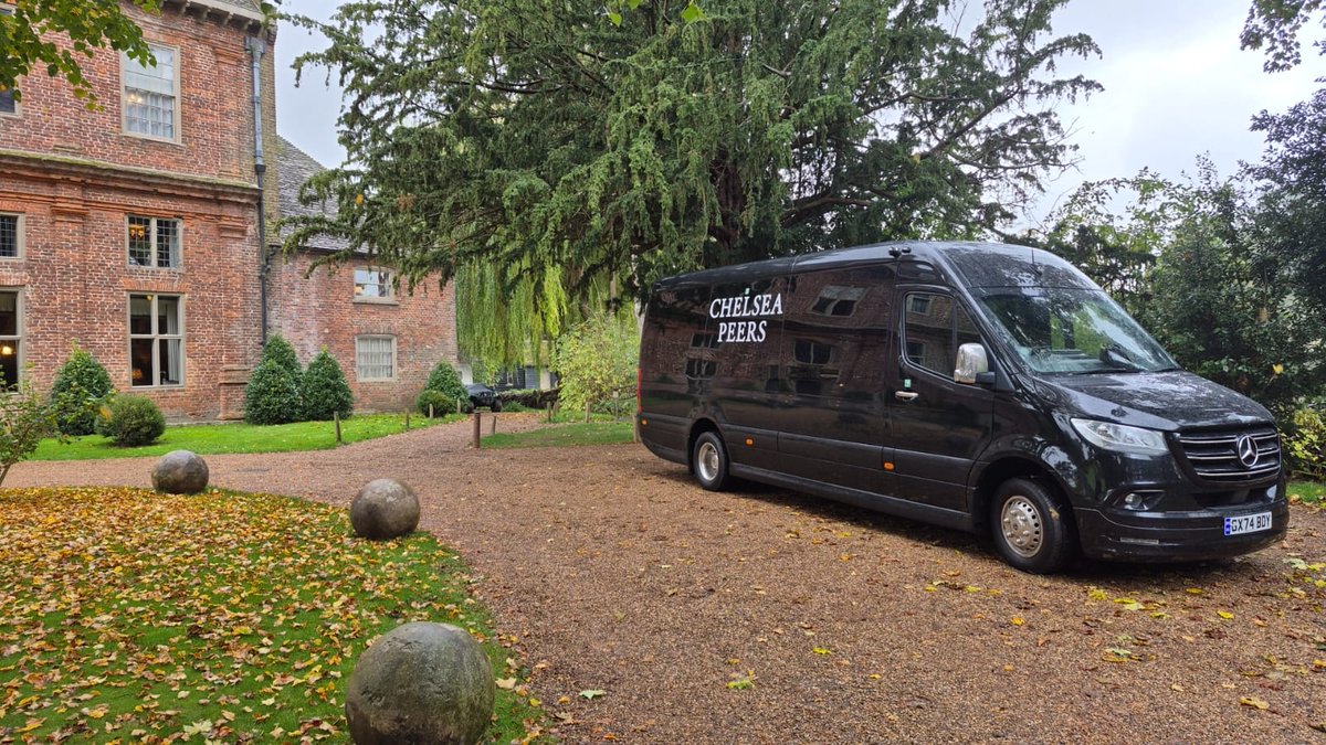 NovaBussing's tweet photo. We’re seeing a rise in demand for branded luxury vehicles
Here’s 1 of our executive minibuses featuring custom branding for a client’s promo event — the perfect moving advert!
📍 https://t.co/3Gah7mk9hP
#VehicleBranding #LuxuryTransport #NovaBussing #EventMarketing #PromoEvents https://t.co/XIaB4oXiRe