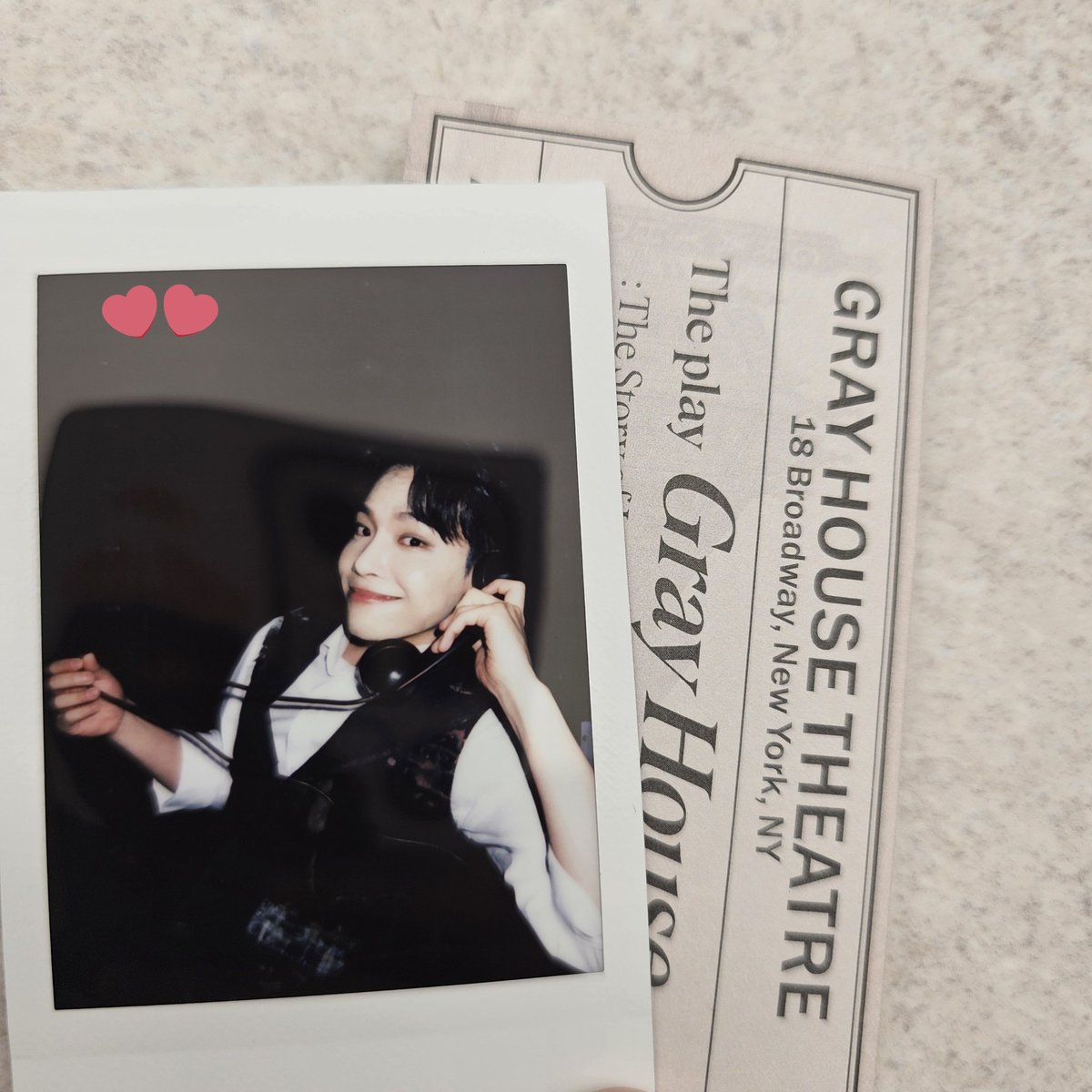 #얘네집엔_미쳐버린_폴라중독자
#길거리소년들은_폴라만_주면_뭐든지_해

네 제롬입니다앙 ~🐭