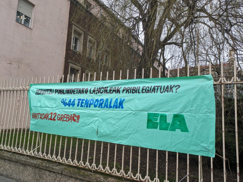 ELA_Sindikatua's tweet image. 📣Los #presupuestos de 2026 deben recoger medidas para reducir la #temporalidad y recuperar el poder adquisitivo del personal #publicopinion 

❌Lakua no puede dejar de nuevo en manos de Madrid las condiciones laborales

📲 labur.eus/w1zdgeb0