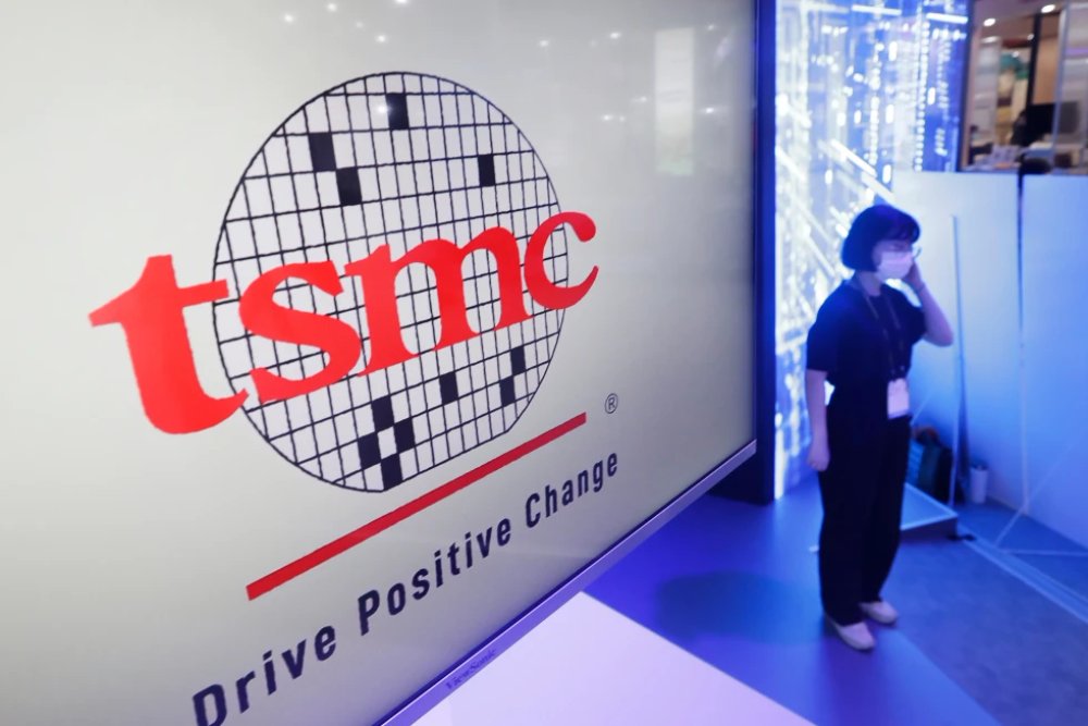 NewDelhiTimes's tweet image. Taiwanese chipmaker TSMC sees nearly 40% jump in its net profit thanks to the AI boom
#Taiwanese #TSMC 
newdelhitimes.com/taiwanese-chip…