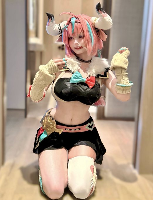 Twitterのコスプレ画像7