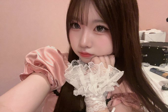 PINK MONSTERのツイート