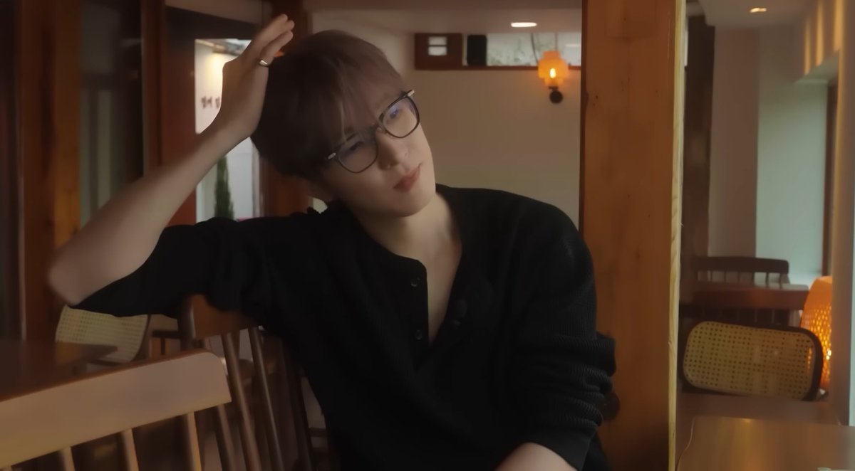 wonubliss's tweet photo. wonwoo 🖤🤎 https://t.co/RZ5tSeHStM