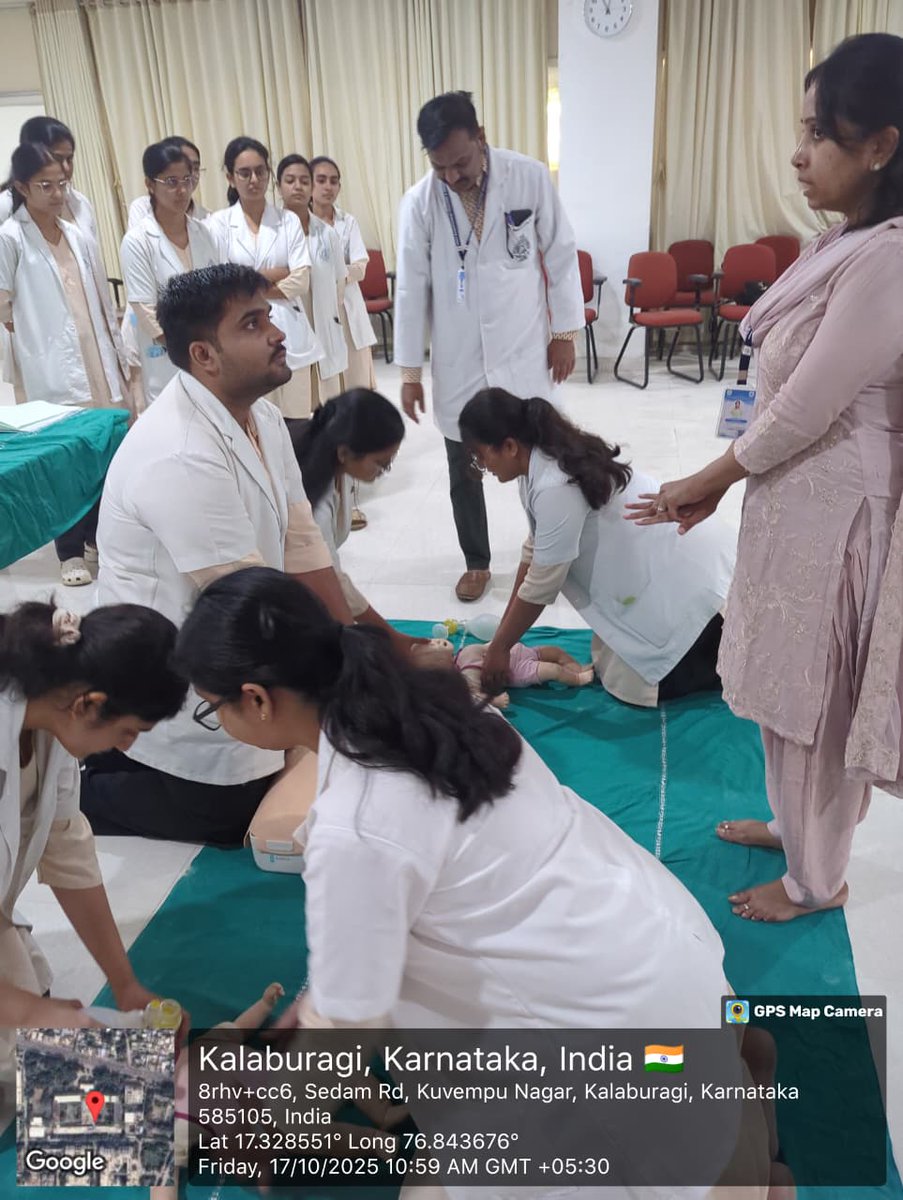 SunilMamdy's tweet photo. @mrmcglb celebrating CPR Awareness Week from 13th - 17th October, 2025. CPR Awareness conducted for patients' attenders &amp; students at Skill LAB at MRMC &amp; Basaveshwar Hospital
@mrmcglb
, #cpr4life, https://t.co/3qvX1Fthpd