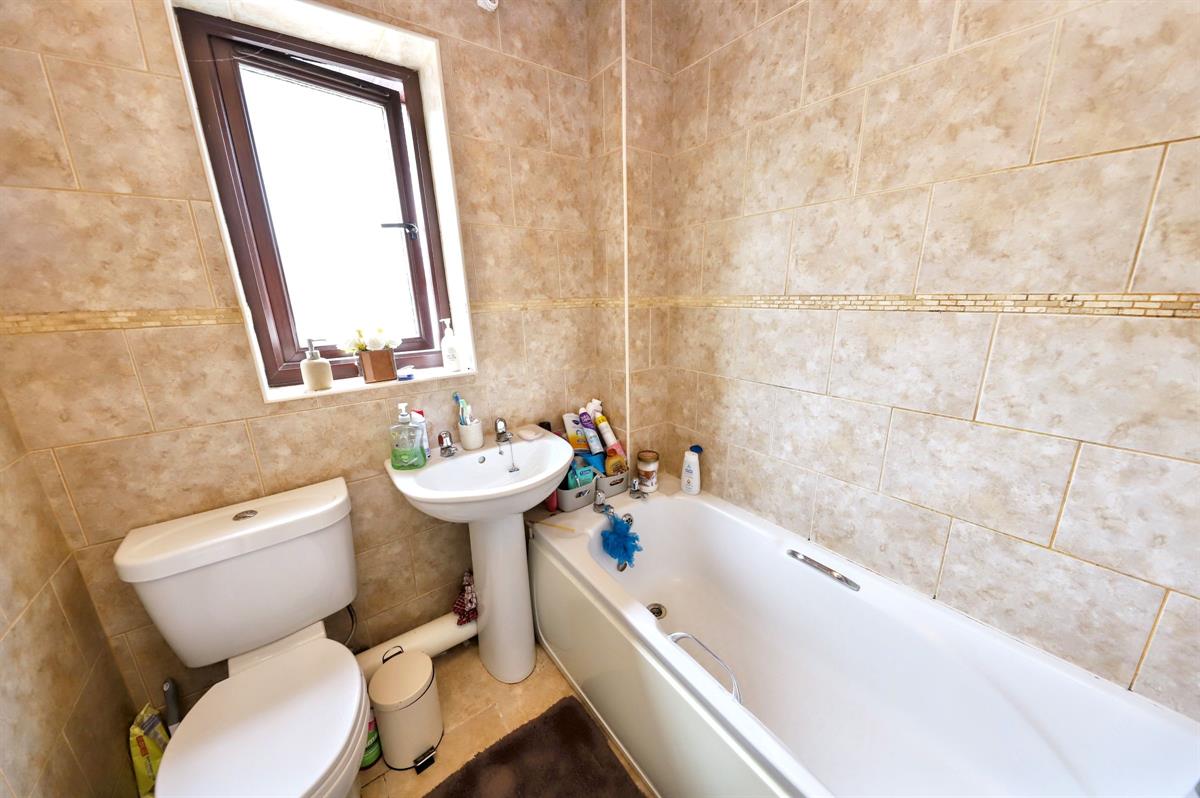 MODERN AND WELL PRESENTED - 2 Bed Terraced House, Glamorgan Court, Aberaman, Aberdare, £114,995. View details: apexestateagents.co.uk/?post_type=pro…