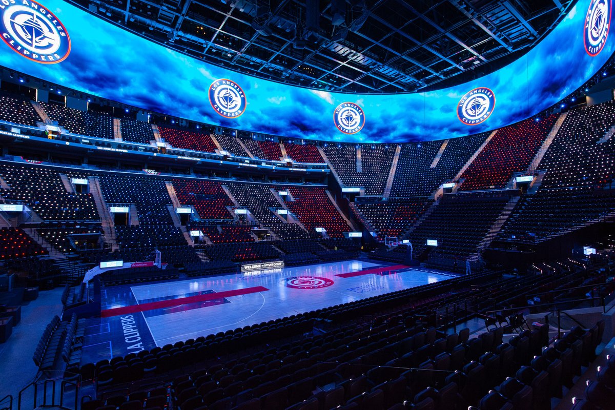 <a href="/IndianTechGuide/">Indian Tech & Infra</a> Maybe start treating the fans with respect like all the other leagues like NFL &amp; NBA. In IPL if u r in stadium u won’t be able to go the wash room without standing in line for at least 30mins. Vs This is intuit stadium 18,300 capacity, with &gt;1400 toilets and 120 restrooms.