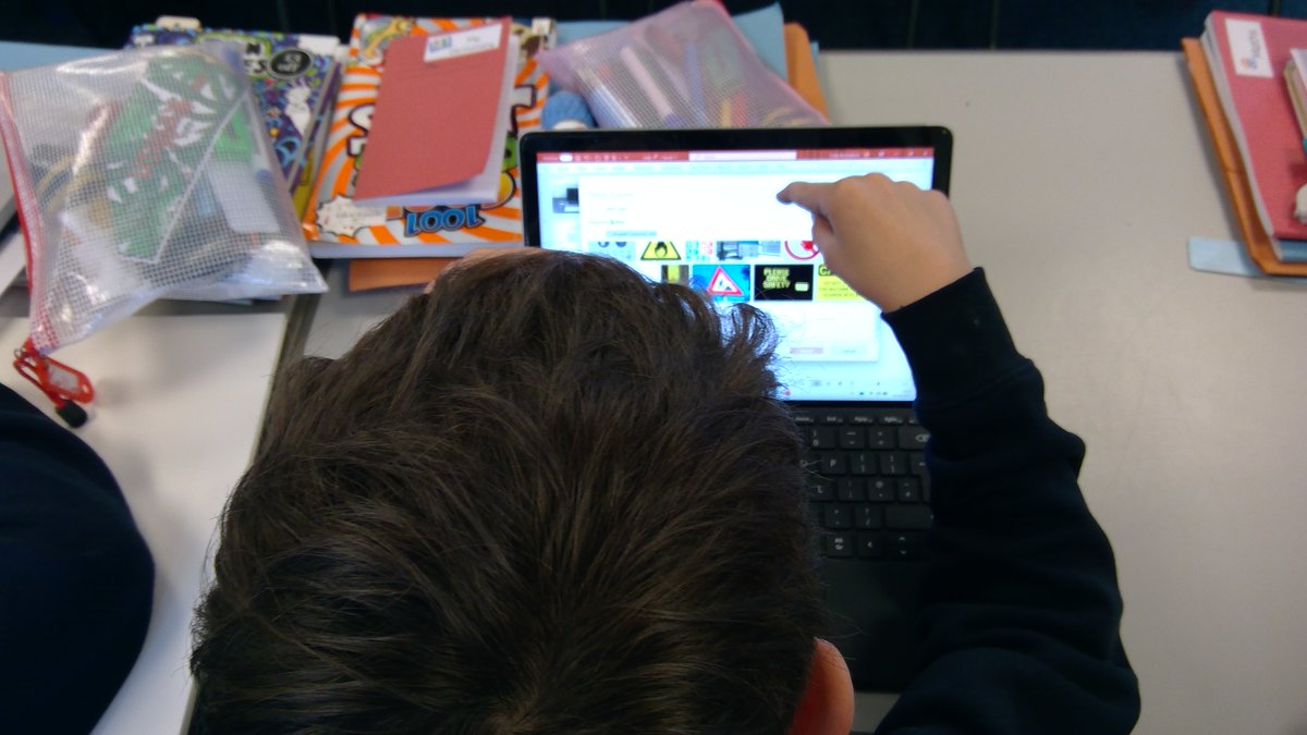 michael_primary's tweet image. Year 5
In computing we started to make PowerPoint presentations about online safety to show all our learning this half term. @STOC_CAT #stmiccomputing