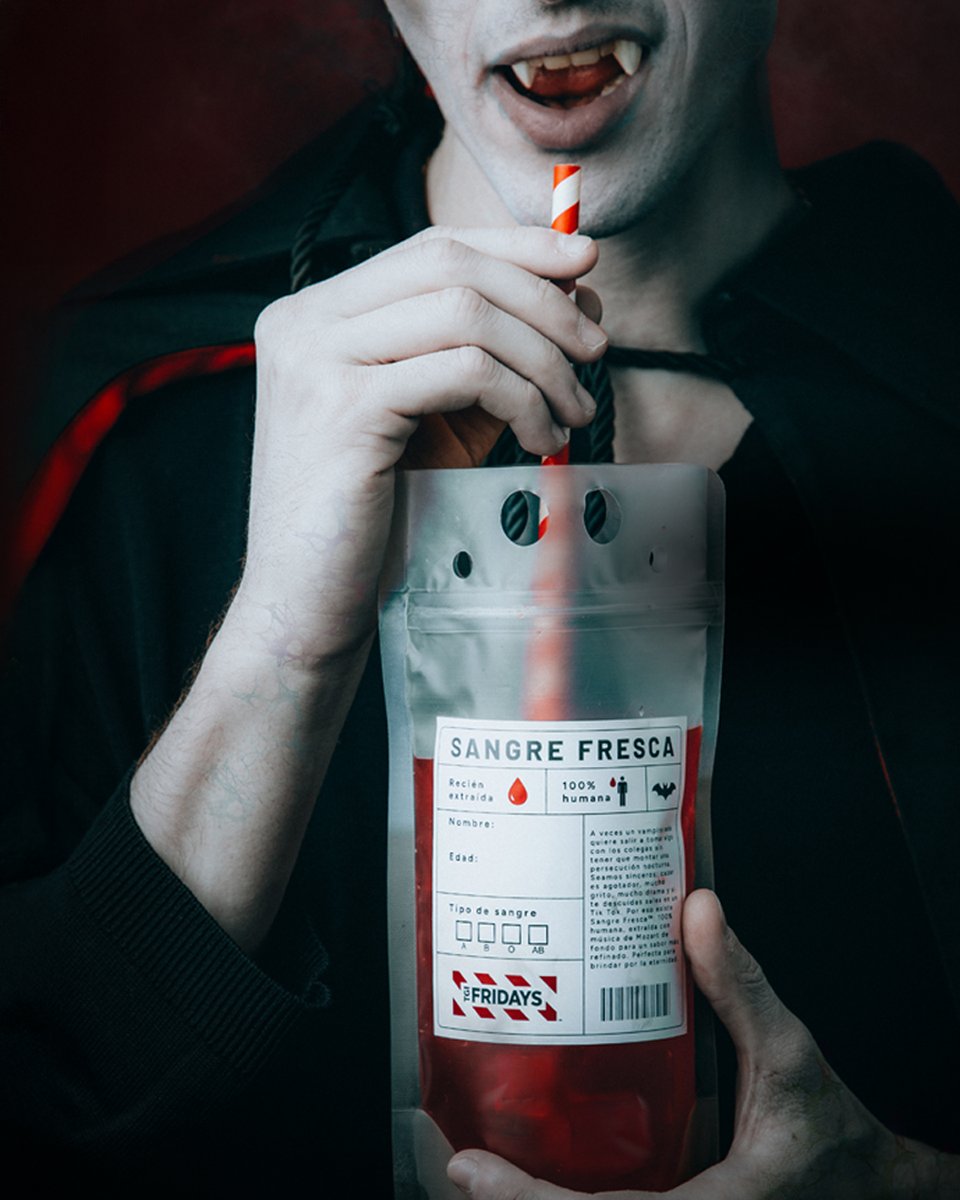 Dicen que cuando un vampiro prueba Sangre Fresca, ya no puede volver atrás… 🩸

Lo mismo te pasará a ti con nuestro nuevo cóctel de Halloween. ¡Tienes hasta el 31 de octubre para probarlo!