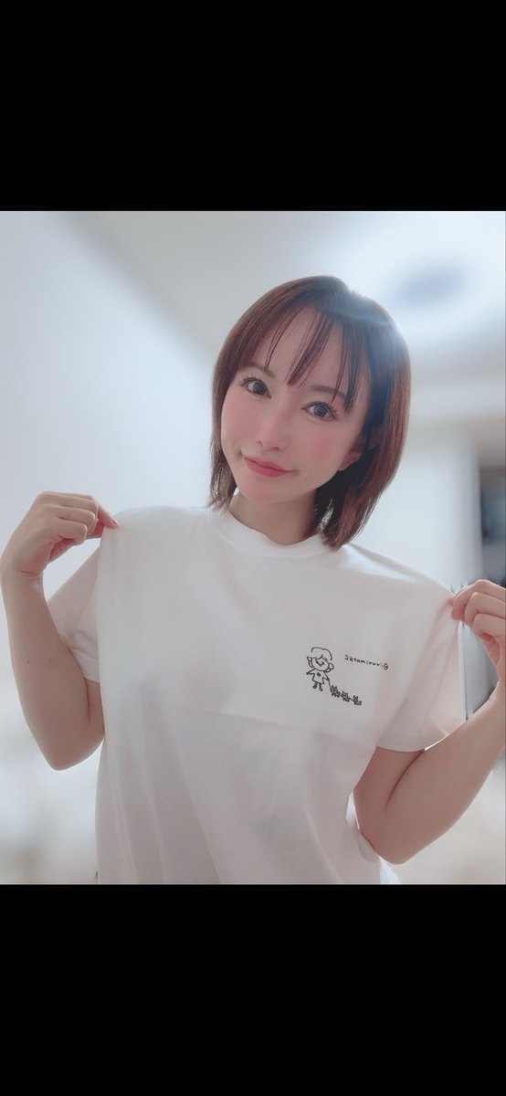 里美ゆりあ tweet media