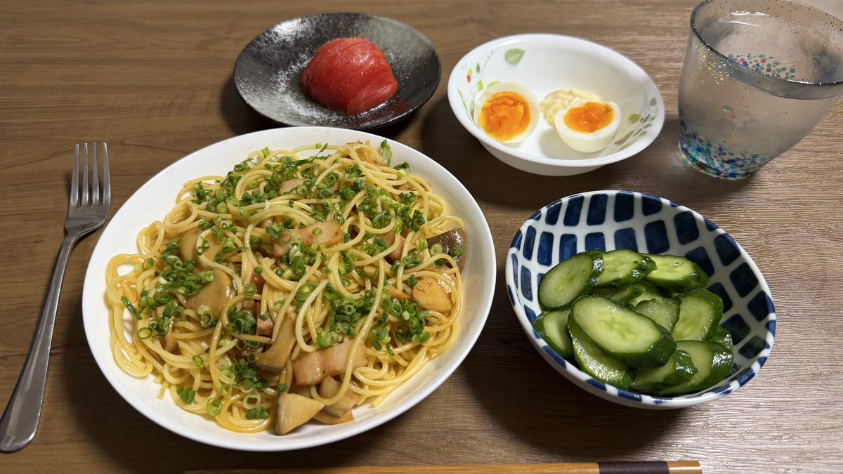 今日は、和風パスタ🍝

#ミルトの晩ごはん