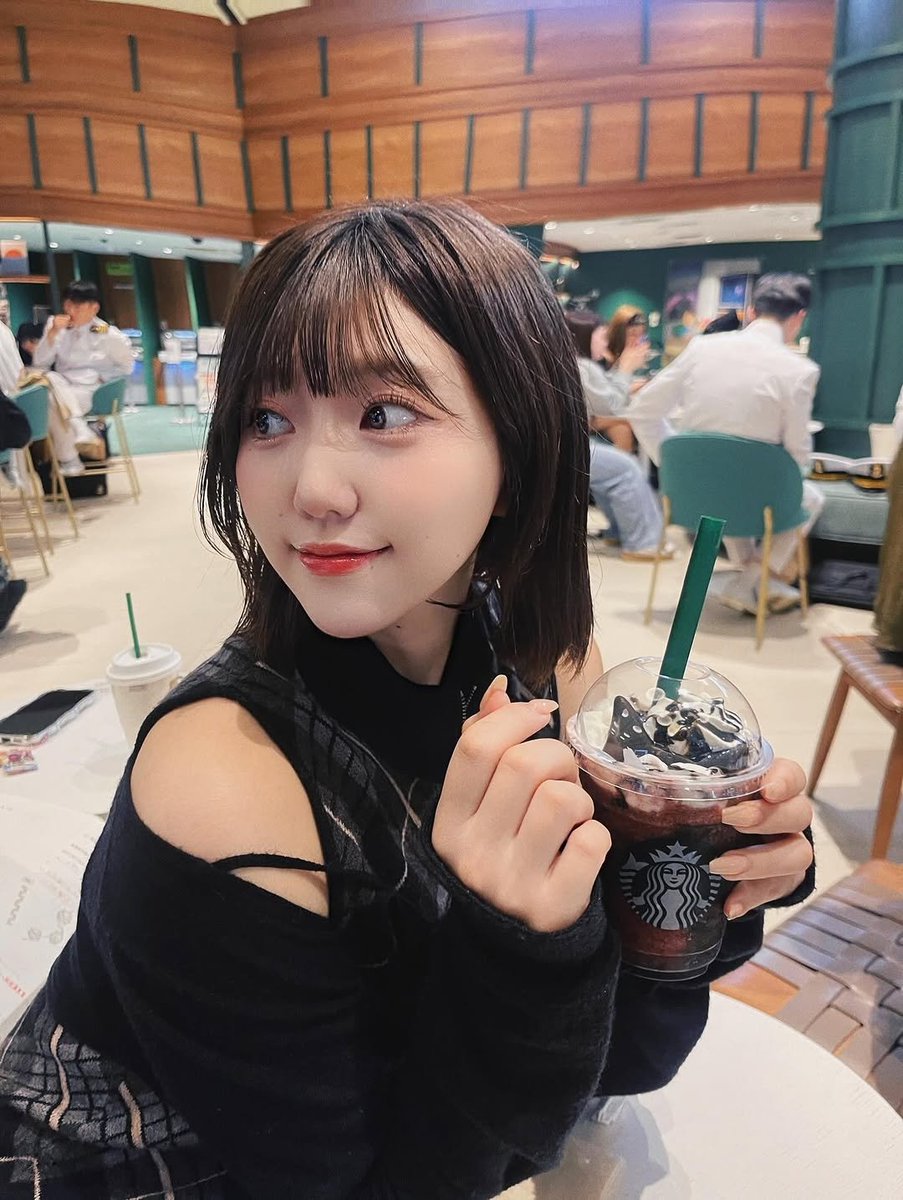 hanami_sakura48's tweet photo. 2025.10.16. @sakura_mnl48 Instagram Update

Check it out now! More pics on the official post 🥰🫶
https://t.co/Eg3vLQG3vC

#MNL48 @mnl48official 
#MNL485thGeneration #MNL48Sakura https://t.co/z54txNgvEh