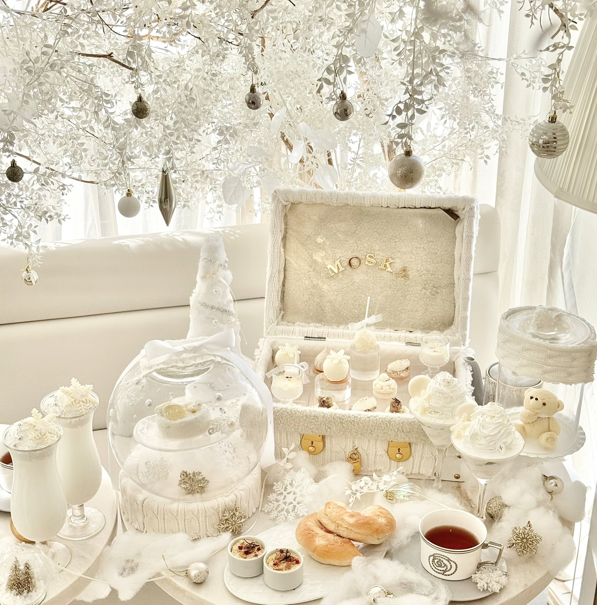 ♦専用♦No.24☆賑やかクリスマス飾り*クリスマスラビちゃんホワイト*☆♦ 金の星 立体(小) AlbinPreissler ドイツの木製オーナメント木の