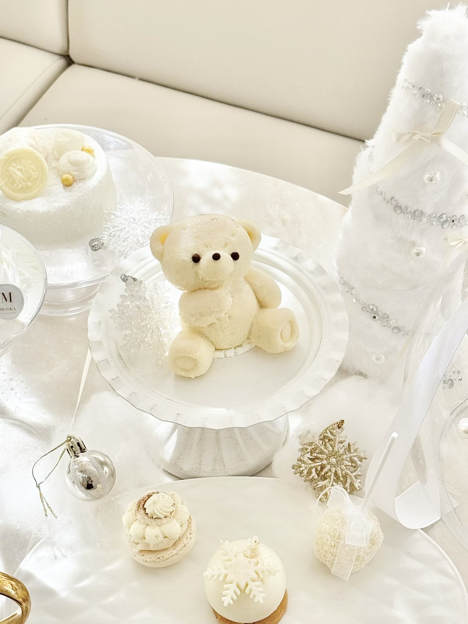 ♦専用♦No.24☆賑やかクリスマス飾り*クリスマスラビちゃんホワイト*☆♦ クリスマスの飾り付けしました✨