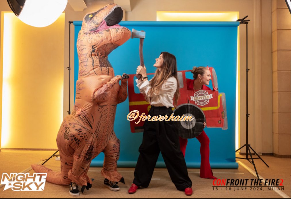 foreverhaim's tweet photo. @jo__zach She is until she sees a fire truck then Stefania completely forgotten 🤣 but thankfully Stefania knows how to protect herself….and yes Stefania was actually hitting me here 😫😂 https://t.co/7VsOtDkQlS