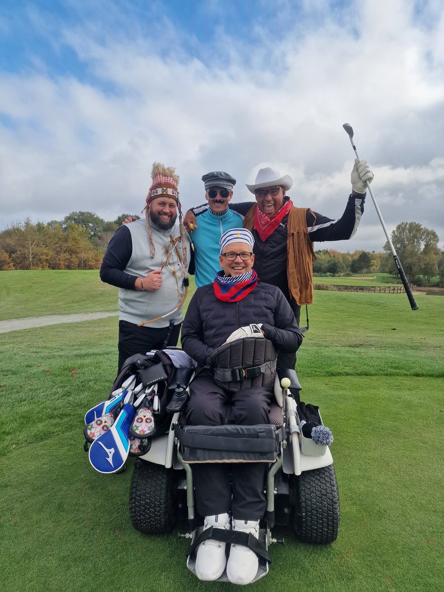 Hannah Bowen tweet media