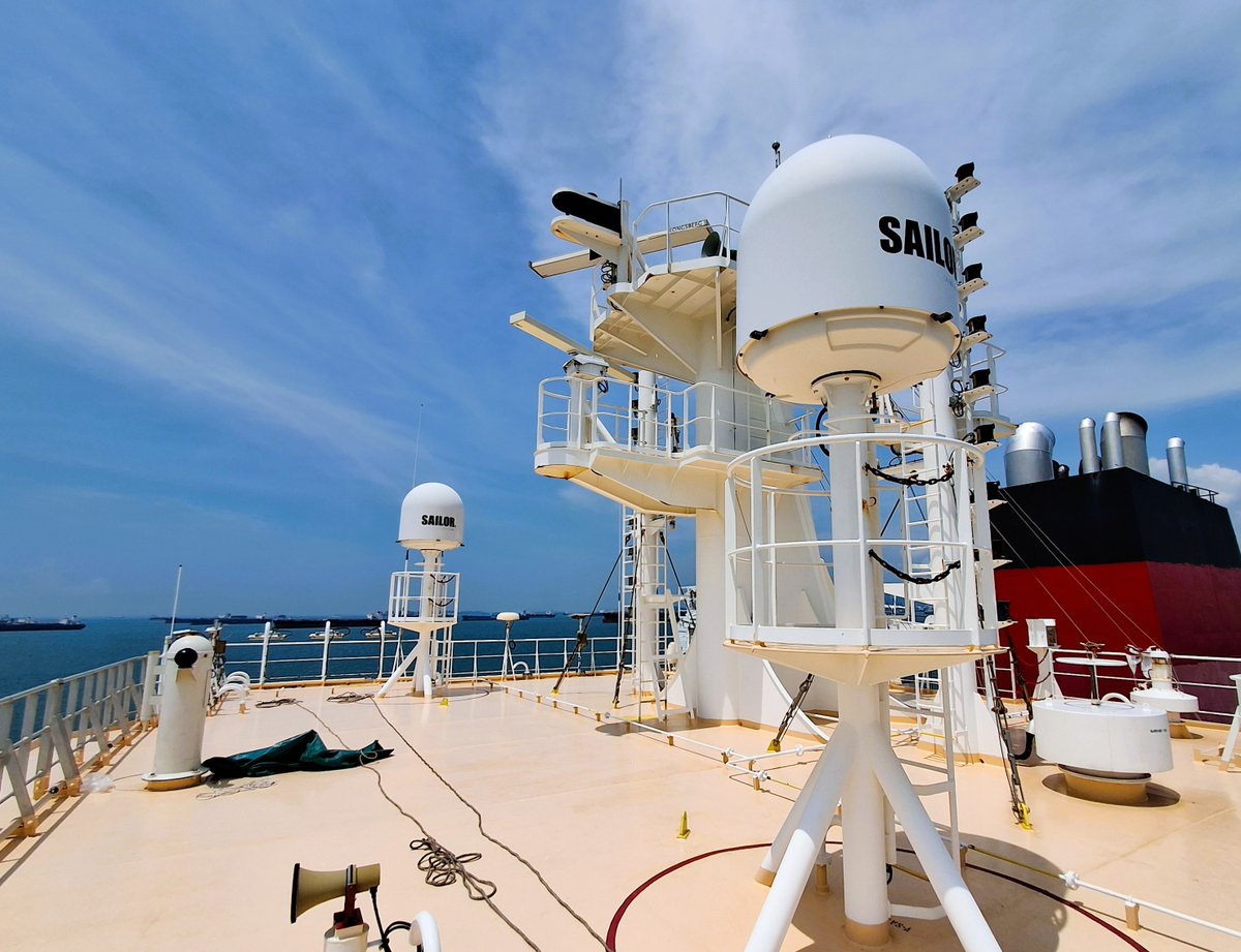 A successful dual-VSAT commissioning delivered at MSP, #Singapore 🌏

Read Here: linkedin.com/feed/update/ur…

#Maritime #MaritimeConnectivity #VSAT #Sailor #DualVSAT #VoIP #Satcom #Installationexperts