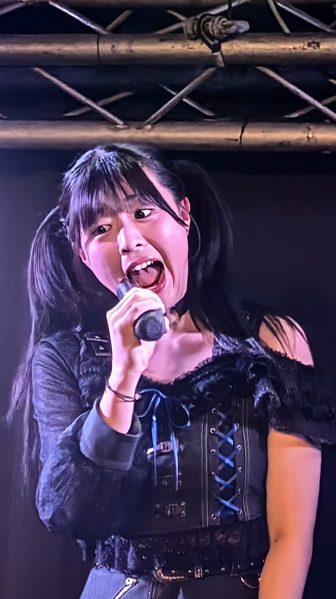 badio0218's tweet image. 明日18日は美晴ちゃんの生誕祭！
先日のゆずちゃん生誕祭でも色んな表情見せてくれてました！✨
FandLちゃん達はステージからのファンサも凄いですよね〜︎👍🏻 ̖́- 
しっかり変顔するの星奈と美晴ちゃんくらいじゃない？🤣
明日はみんなで楽しみましょう！🥰💙
 #FandL 
 #多乃美晴 
 #多乃美晴生誕祭