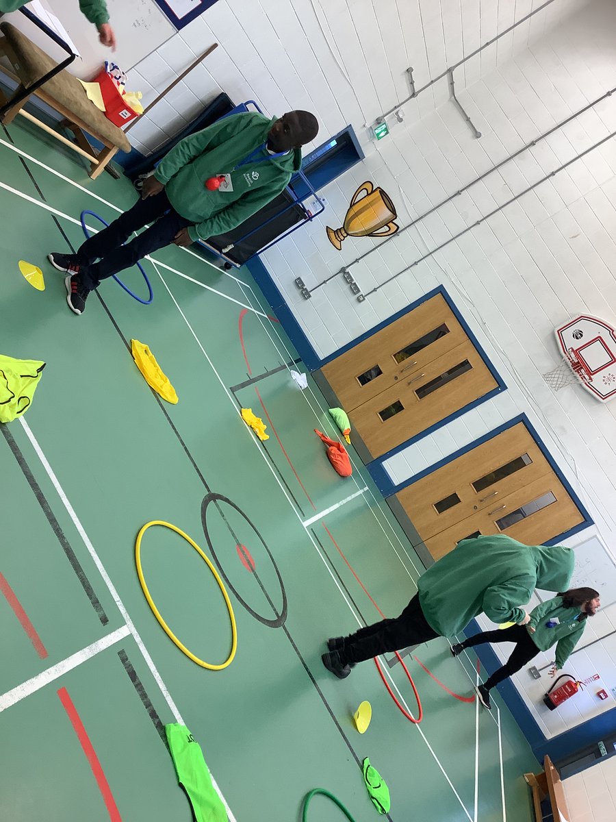 Beech Academy tweet media