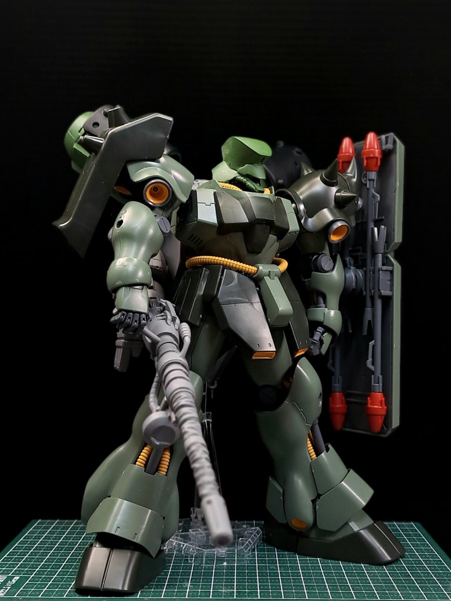 HG ギラ・ドーガ(重武装仕様)が話題ですがMGサイズならあります