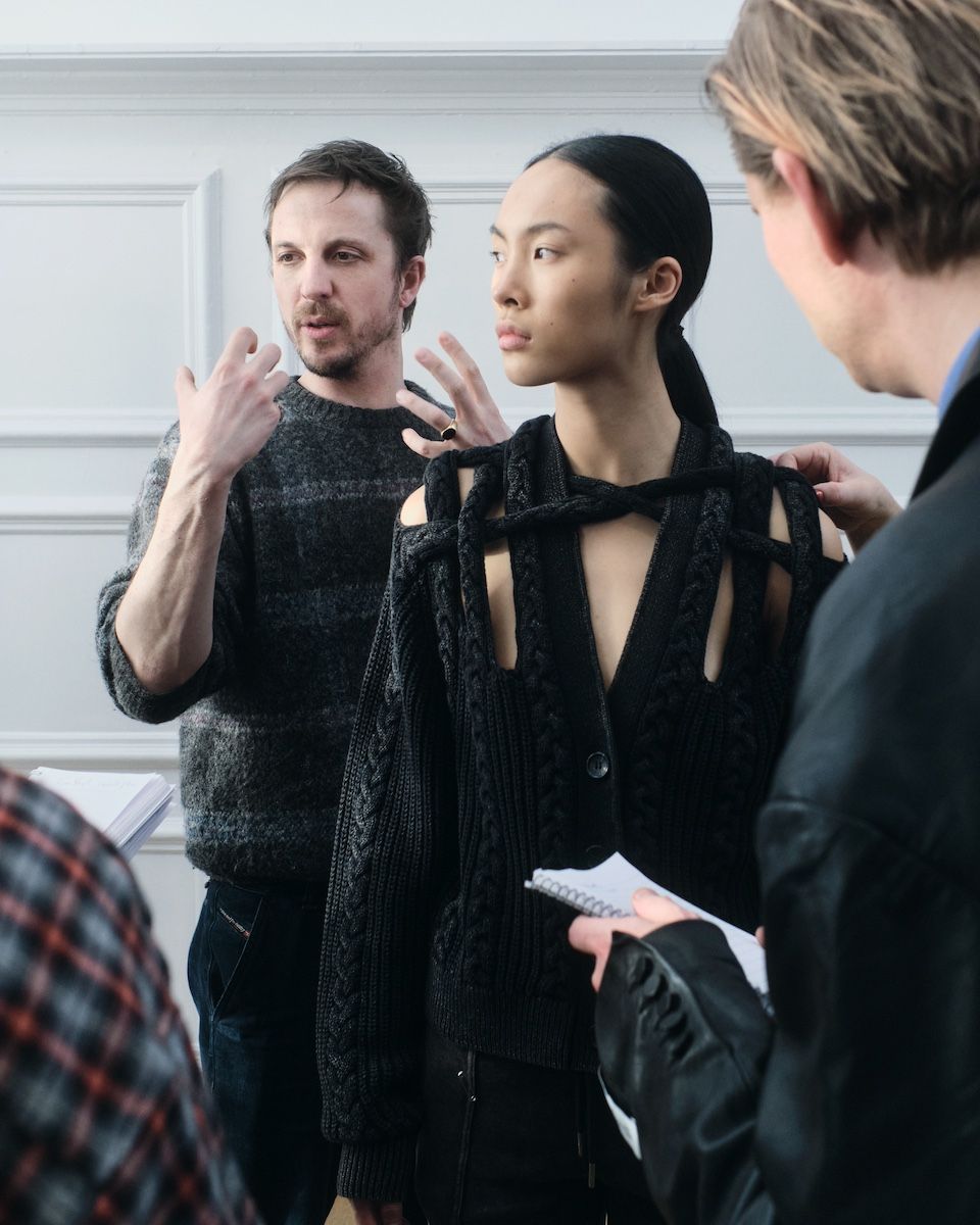 Ｈ＆Ｍ グレンマーティンス タンクトップ 黒 ブラック キャミソール H＆M グレンマーティンス タンクトップ 黒 ブラック キャミソール