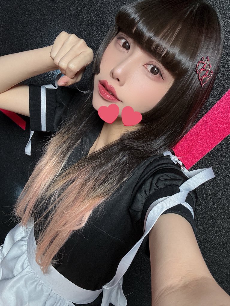 頭に猫が3匹
遊びに来てにゃん