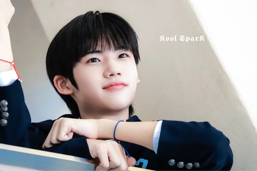 241017

🫳🏻🖤

#켄신 #KENSHIN
#CLOSEYOUREYES #클로즈유어아이즈
#클유아 #CYE