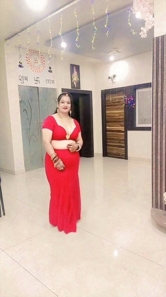 PanditMohi19583's tweet photo. Good evinig tweeter friends 🍑
Mera old id fir se suspend ho gya hai follow kare follow back denge fatafat. 🥰
#Goodevining #goodevingtweeterfriends 😘 https://t.co/6OJVHxLJxj