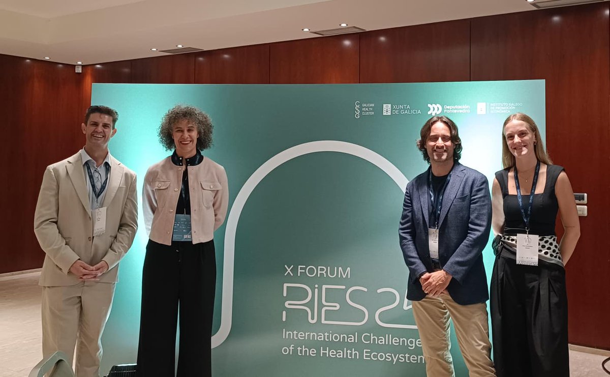 Gradiant's tweet photo. 💊 En #RIES25 compartimos cómo aplicamos #IA y tecnología para mejorar la atención sanitaria junto a nuestra spinoff #Kiur 💙 Un evento inspirador… ¡y con premio! 🏆 Kiur recibió el Premio Innovación CSG del @ClusterSaude 👏
#ehealth #xunta #ignicia @axenciaGAIN @galiciacrece https://t.co/ToJViY00j9