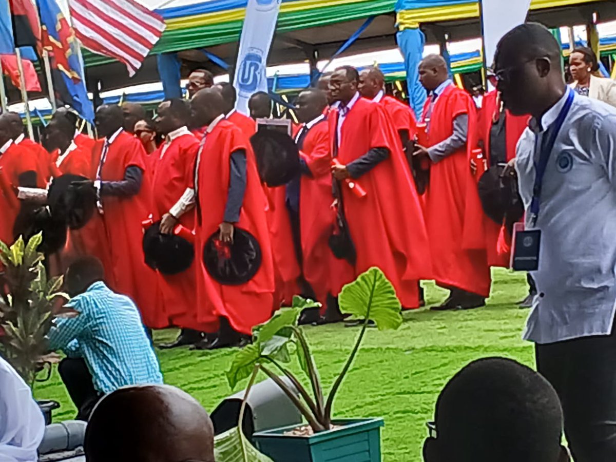 RAHPC congratulates all graduates of #URGraduation2025!
We celebrate your hard work, dedication, and success.

As a gesture of encouragement, we offering a free professional license to practice to the best-performing Allied Health graduates in recognition of their  achievement.