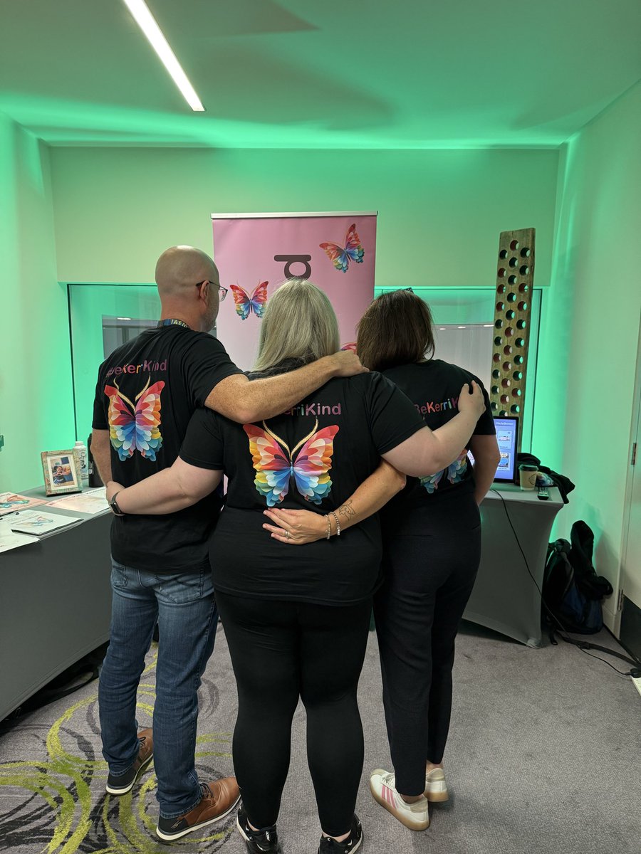 Kerri Kindness tweet media