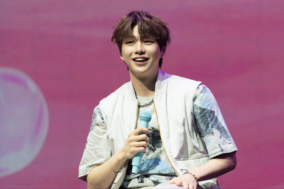 HMWNofficial's tweet image. ภาพบรรยายงาน 2025 KANGDANIEL FANMEETING IN BANGKOK
More &amp;gt;&amp;gt;&amp;gt; Link for Download: drive.google.com/drive/folders/…

#2025KANGDANIELFANMEETINGINBANGKOK #KANGDANIEL #강다니엘 #คังแดเนียล #HIMAWANA #HIMAWANAMUSIC