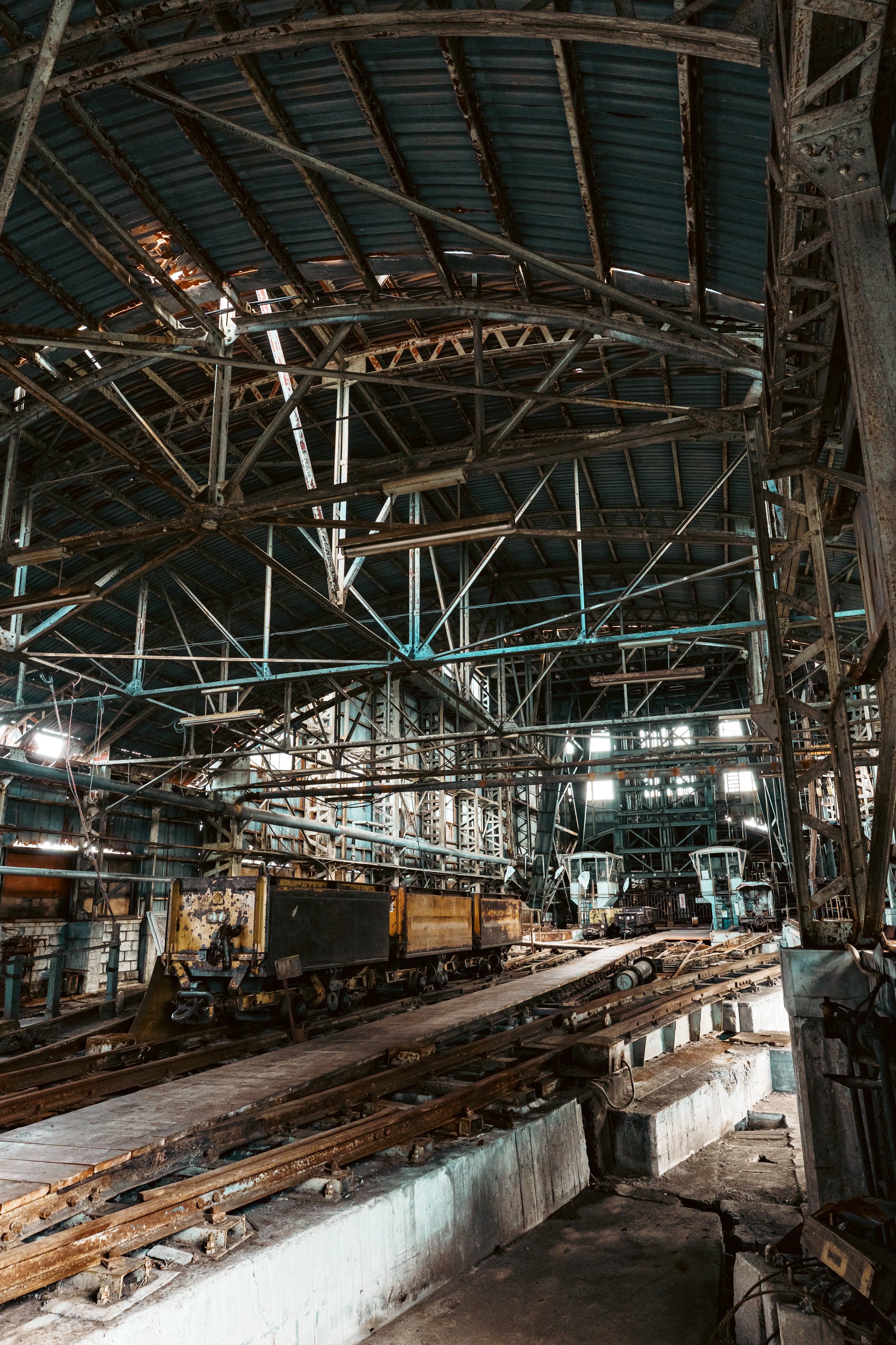 水彩画 旧炭鉱の立坑櫓　F10号サイズ s-20120516174910190327.jpg