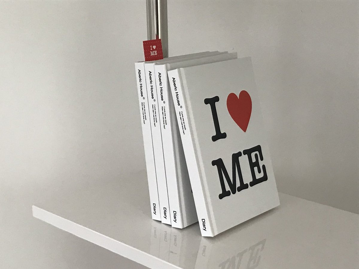 I ♥︎ ME DIARY 예약판매 💌🫧
📆 ~ 10/20 (월) 23:59 까지 

#Rt 추첨 한 분께 다이어리를 보내드립니다!

🔗witchform.com/deposit_form.p…