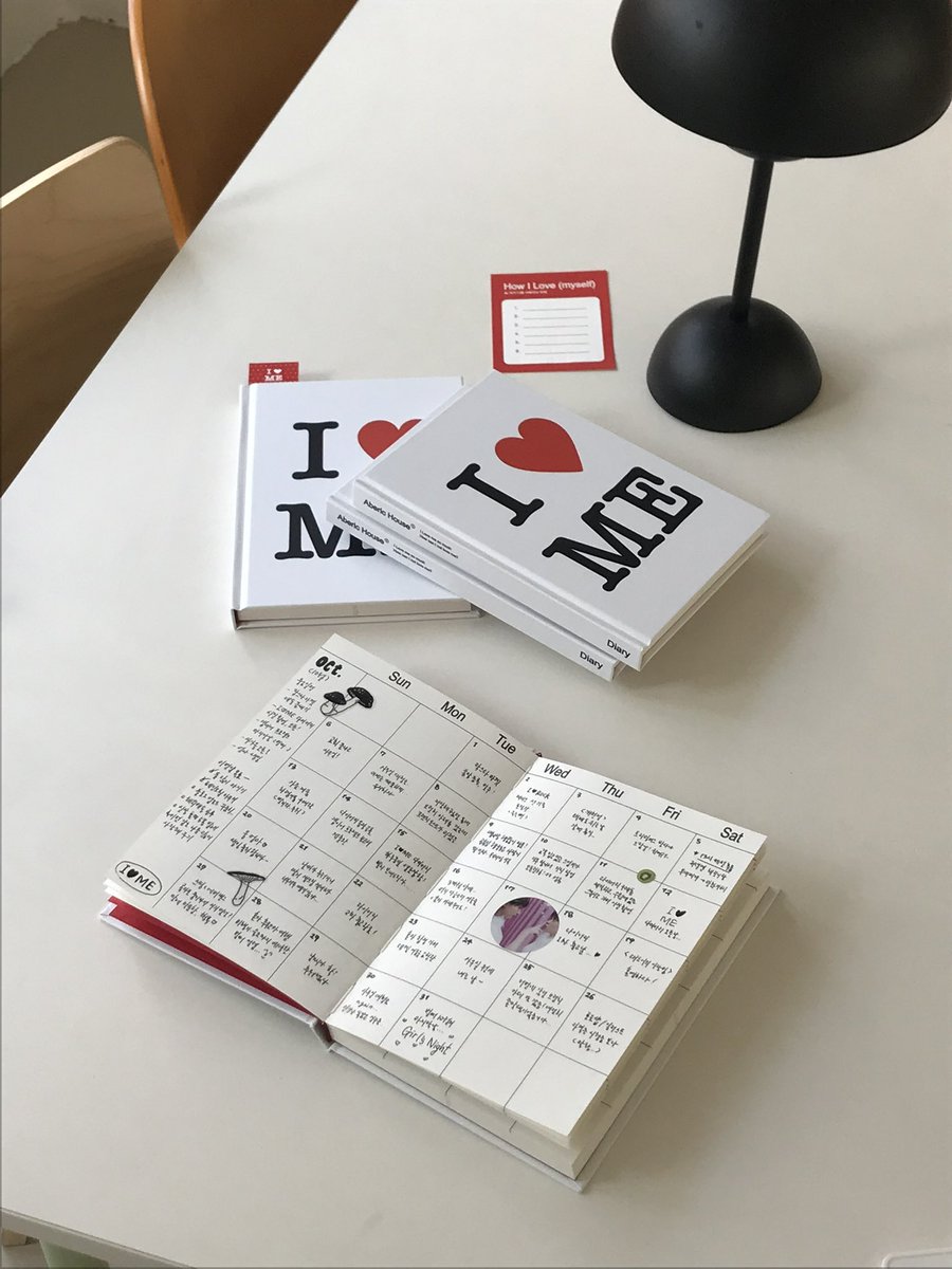 mongzzi_'s tweet photo. I ♥︎ ME DIARY 예약판매 💌🫧
📆 ~ 10/20 (월) 23:59 까지 

#Rt 추첨 한 분께 다이어리를 보내드립니다!

🔗https://t.co/ucS6hJPTu8 https://t.co/O5xFQ5PRdq