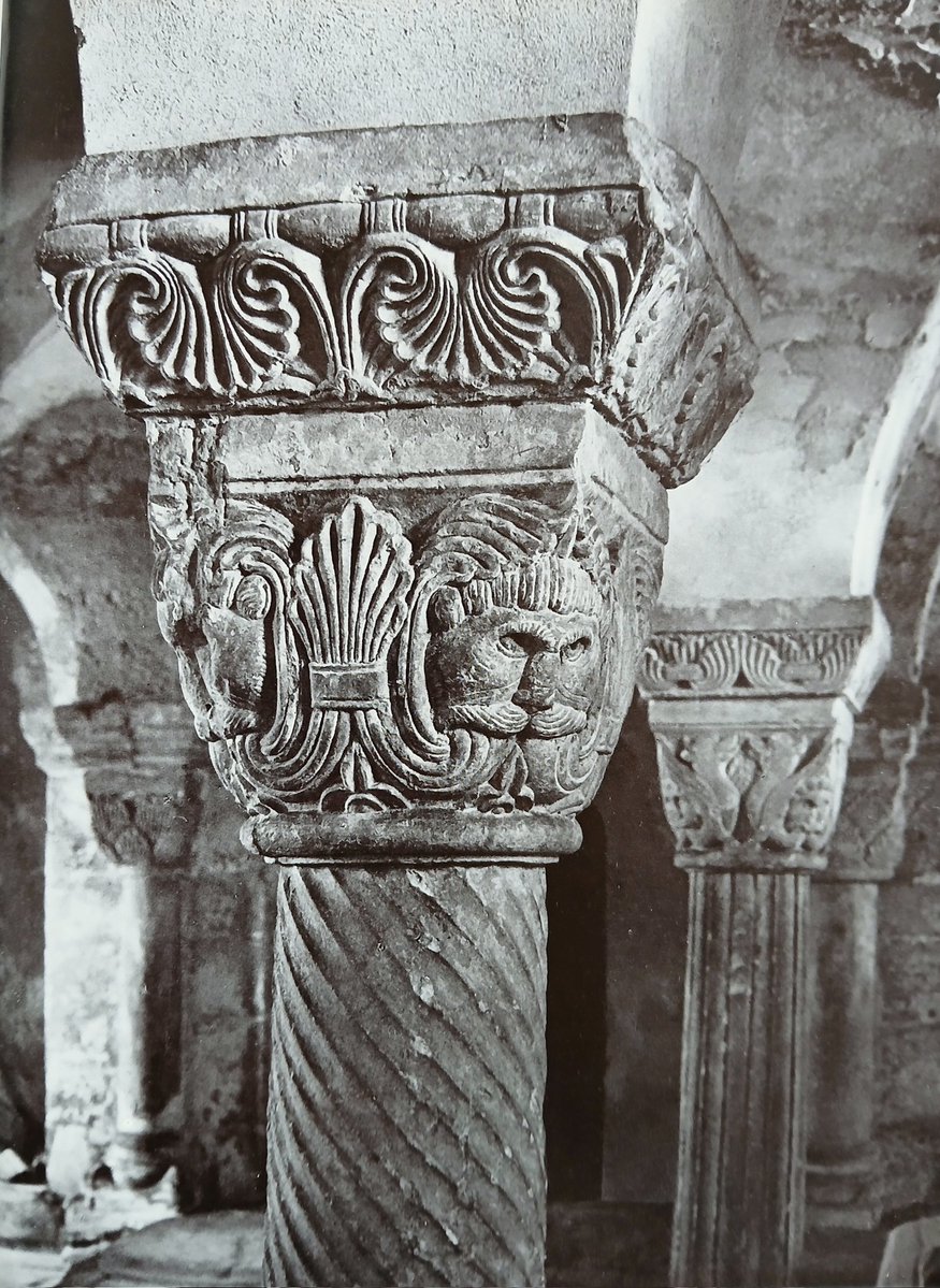 Krypta des Augustinerstifts Riechenberg.