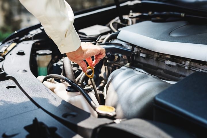 Keep your car running at its best and get a service at the 
<a href="/peacockgarage/">peacockgarage</a>

 We service all makes and models. even those in the manufacturer's warranty 

 orlo.uk/iieQD

#chestertweets