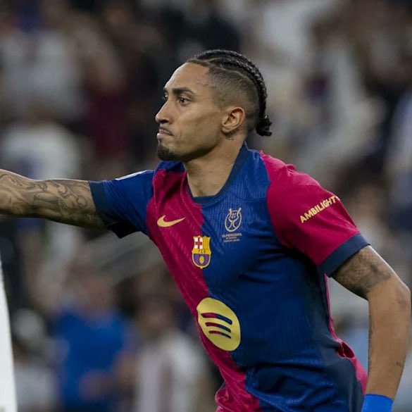 FabrizioRomano's tweet image. 🚨🇧🇷 Hansi Flick: “We hope Raphinha will be available for El Clásico. He’s very important for us”.

“He’s on the right track for recovery”.