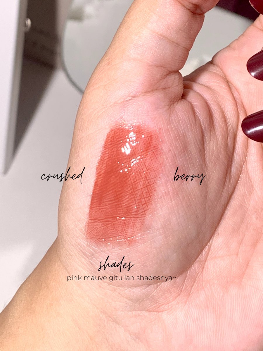 hazelnoode's tweet image. this is a ✨TECHNOLOGIA✨ 

liptint yang 30detik setelah apply finishnya jadi makin glossy...tapi tetep ngestain nggak gumpel &amp;amp; nggak bikin kering..... 😭🫵🏻  bagus bgt ini asli