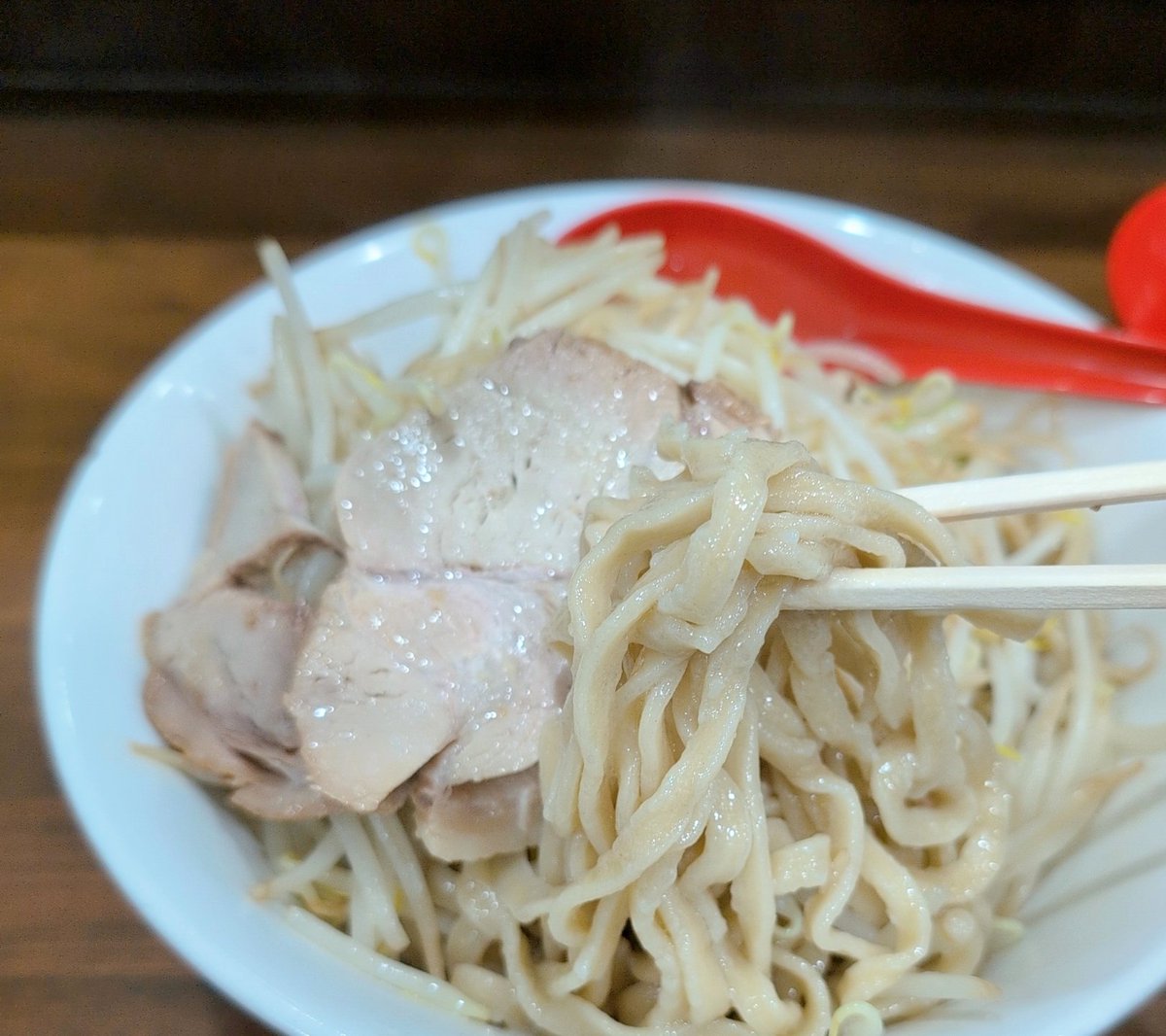 marchcon's tweet photo. ラーメンバードメンさんにて
まぜそば塩✨
明日は忙しくなるので気合い入れに来ました
 #北上市  #ラーメン https://t.co/2DhY69Q2Sl
