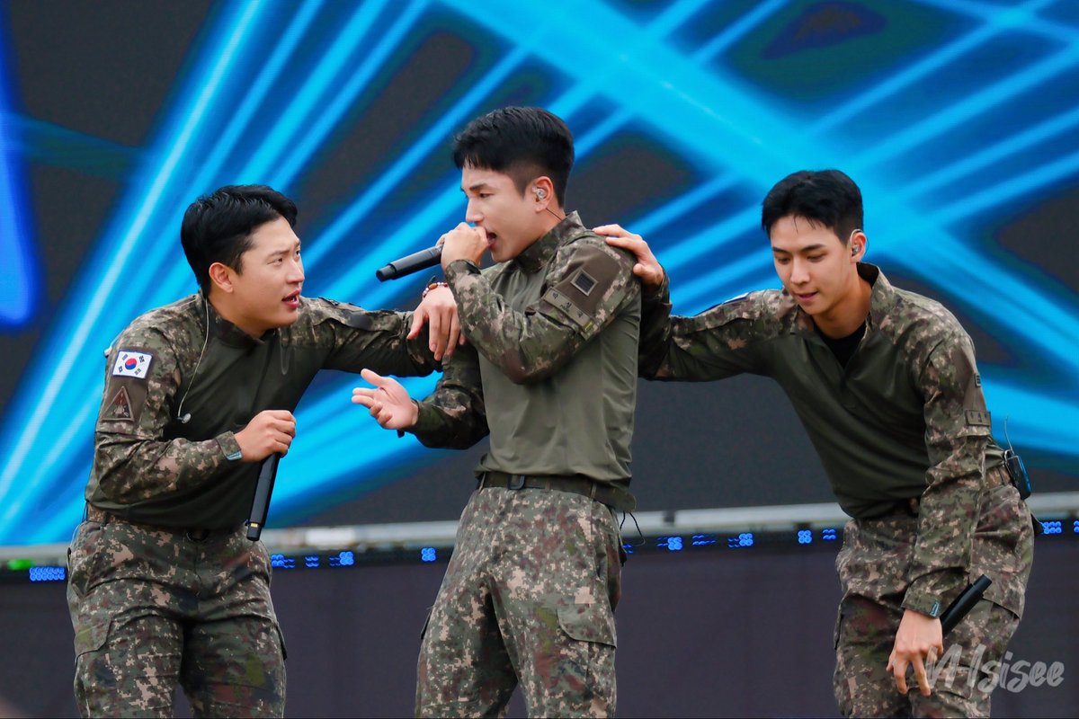 251017 낙동강 평화축제

성국 

블루췍 ✔️