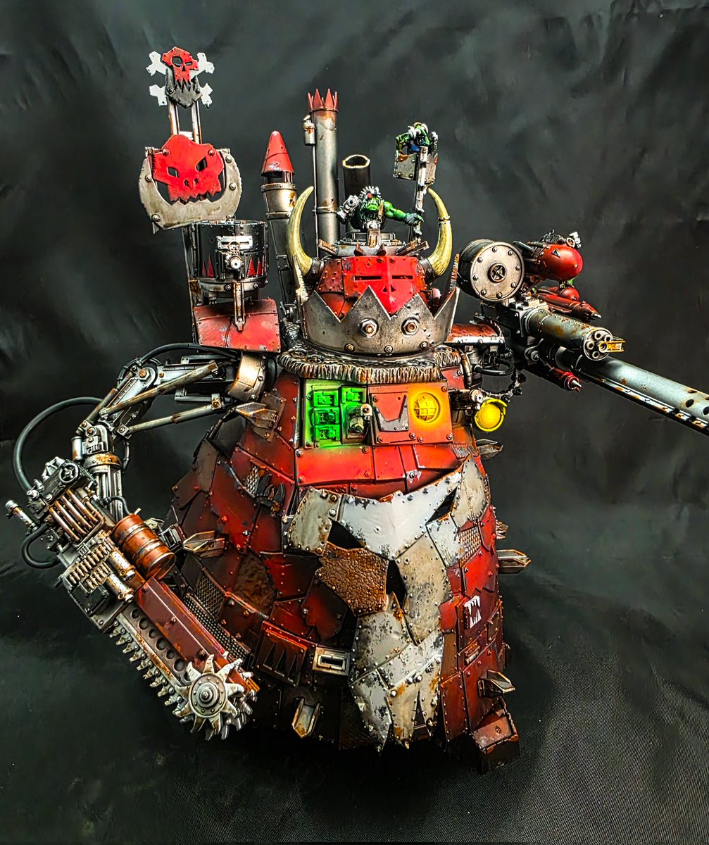 joshthomas45's tweet image. GM Everyone! One last #Orktober post for ya. A Stompa! Still the biggest model I have painted to date. Fun project and I'm learned quite a bit from it #warhammer40k #WarhammerCommunity #ArtistOnX