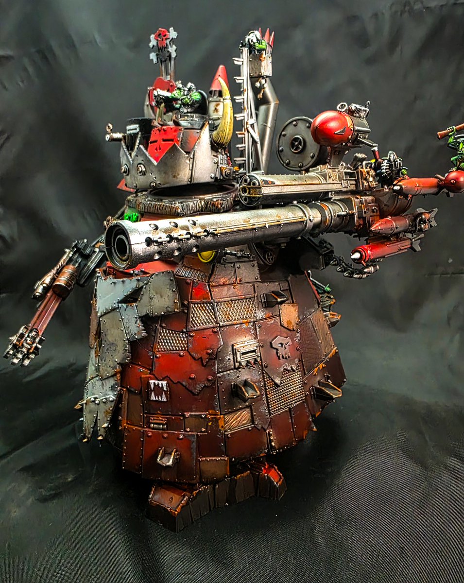 joshthomas45's tweet image. GM Everyone! One last #Orktober post for ya. A Stompa! Still the biggest model I have painted to date. Fun project and I'm learned quite a bit from it #warhammer40k #WarhammerCommunity #ArtistOnX