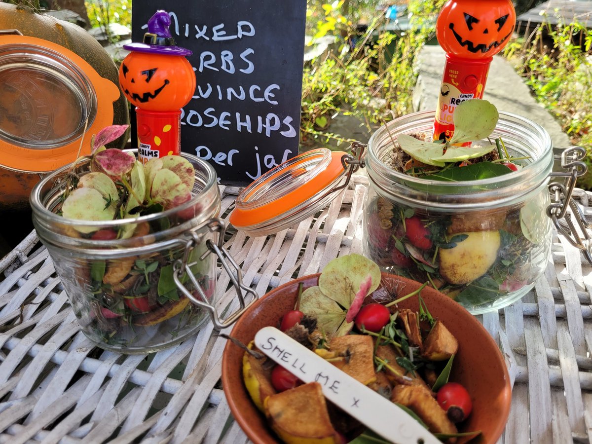 My Halloween 🎃 light up potpourri on the table today #anglesey #local #seasonal #chef