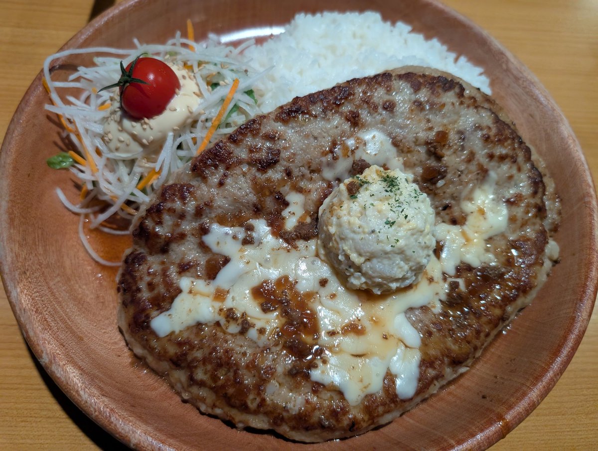 デカ過ぎんだろ⋯